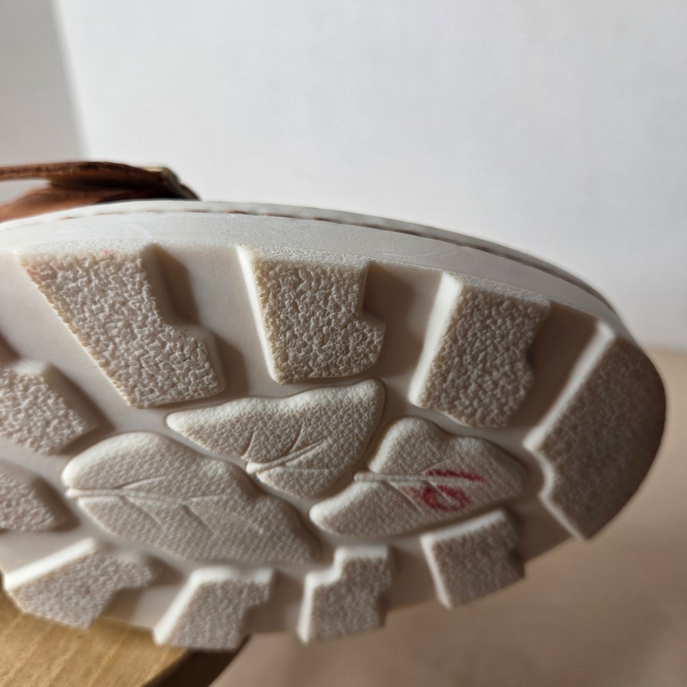 Born Contessa Tan Leather Platform Loafers Buckle Strap Lug Sole Shoes Womens 9M - Picture 15 of 15